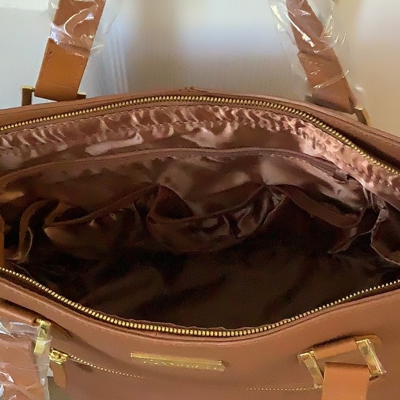 Leather Bag - Picture 5 of 10